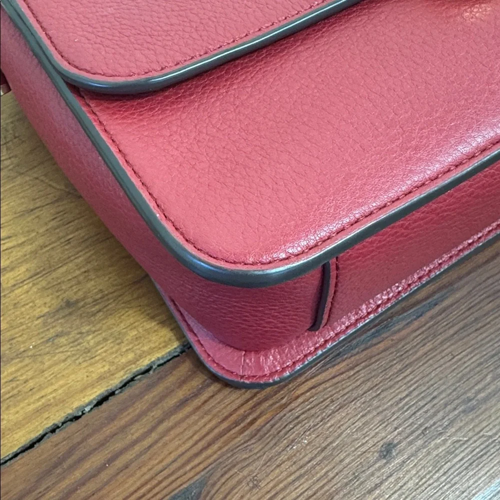 Tory Burch Chelsea Elegant Red Leather Crossbody Bag